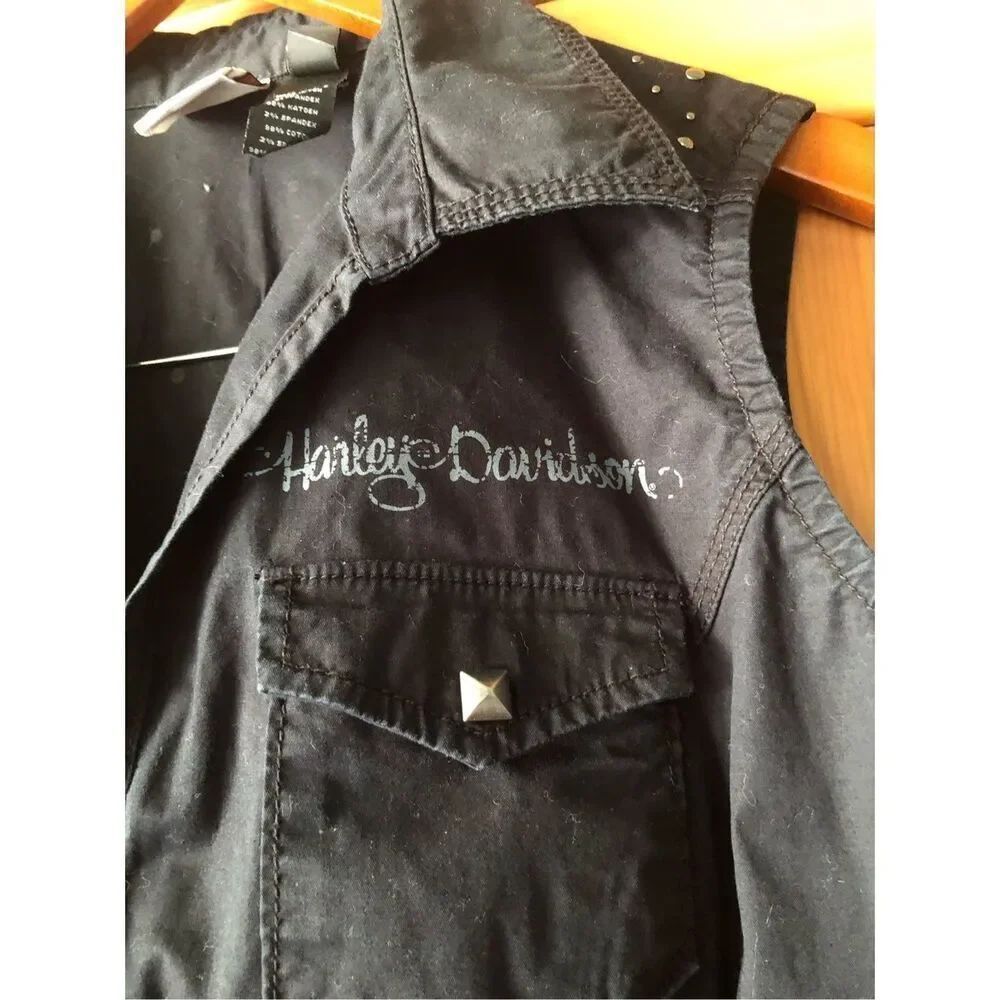 Harley Davidson Womens 1W Black Studded Moto Vest Graphic Back - Picture 11 of 14